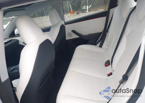 2025 Tesla Model 3 Long Range Rear-Wheel Drive z USA, uszkodzony, nr VIN 5YJ3E1EA4SF026451